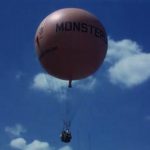 Le Ballon De M++nster Au Dessus Du Parc
